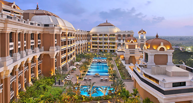 Travel to the Luxury Hotels & Resorts of India